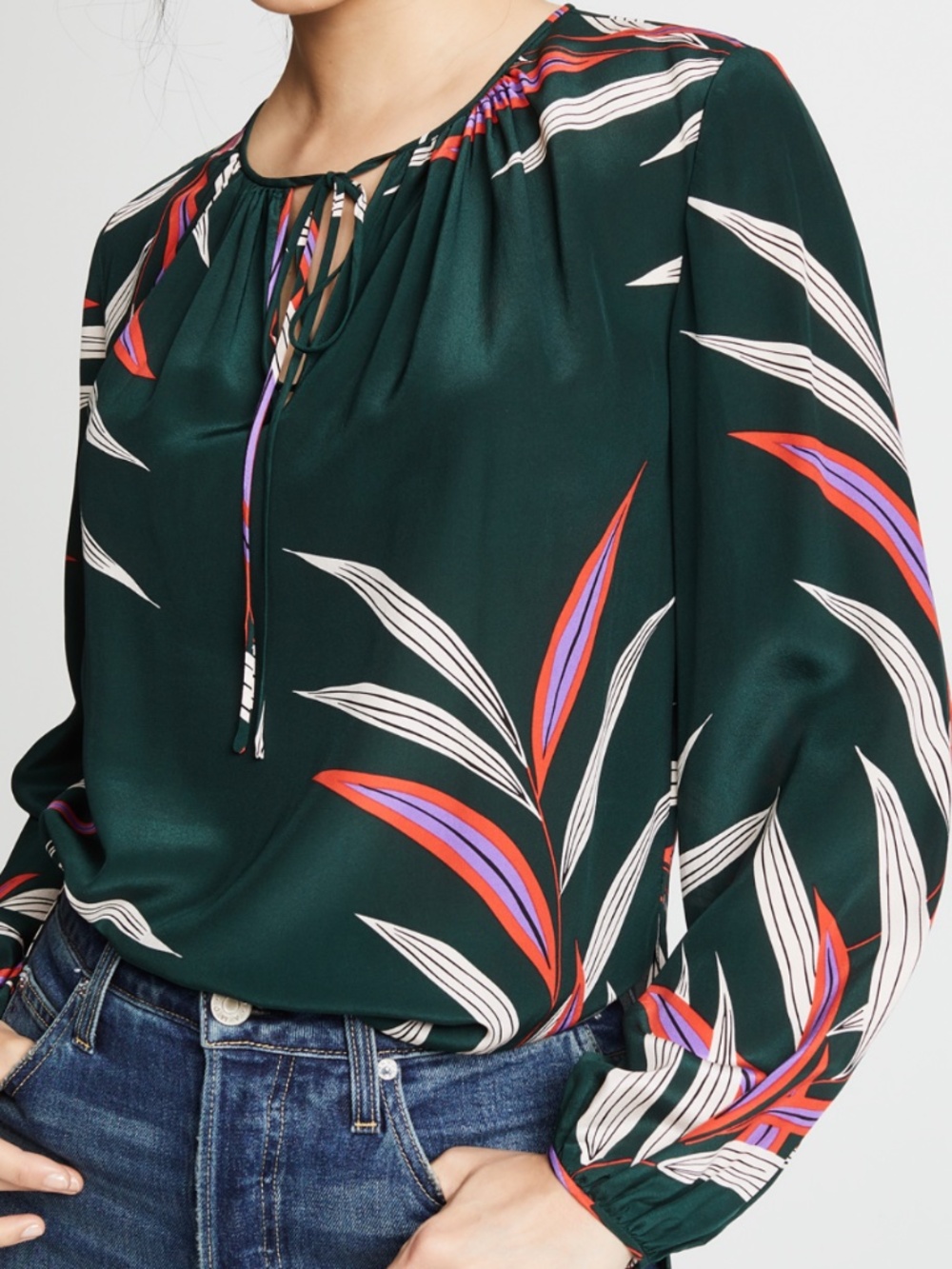 Diane Von Furstenberg Silk Blouse- Green Leaf Pattern, Long Sleeve Keyhole Sz0